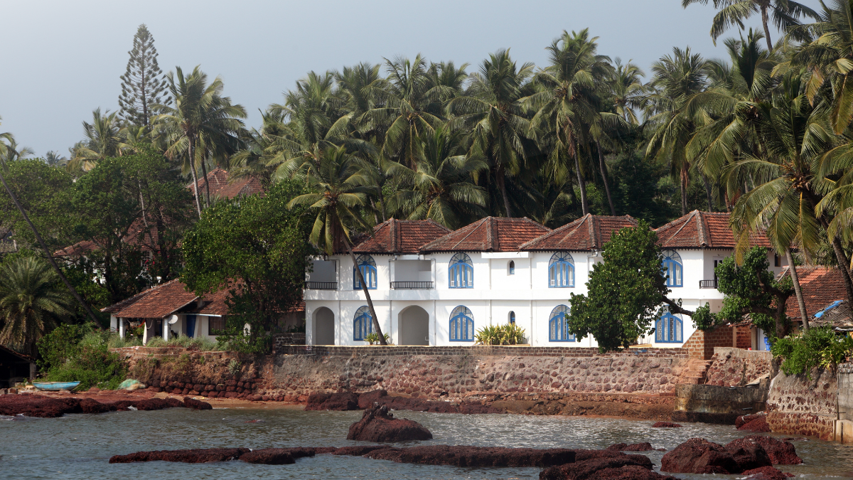 Guide to Investing in Private Pool Resorts in Arambol, Goa