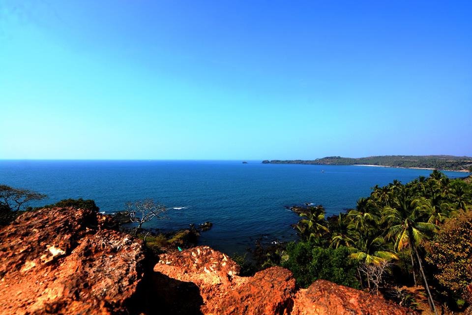 Guide to Investing in Private Pool Resorts in Chapora, Goa